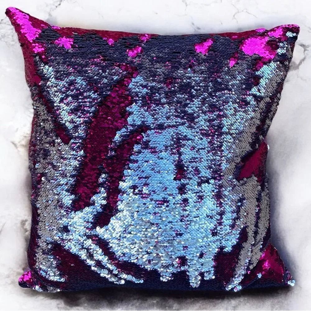 NWOT NEW Three (3) Aviva Stanoff Sequin Hot Pink/Silver/Black Luxury Pillows